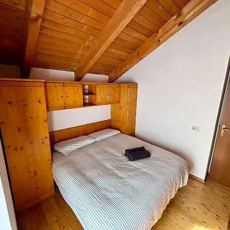 Chalet Caldo & Accogliente A Cheggio 