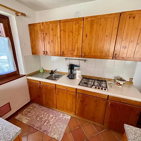 Chalet Caldo & Accogliente A Cheggio 