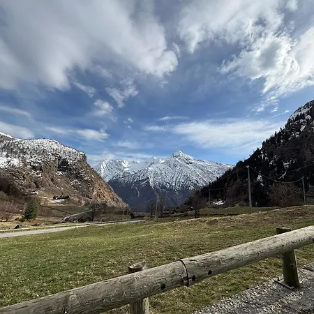 Nyaraló Caldo & Accogliente A Cheggio 