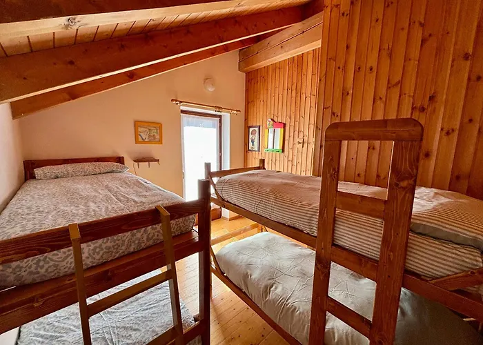 펜션 Chalet Caldo & Accogliente A Cheggio 