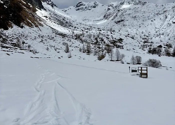 Chalet Caldo & Accogliente A Cheggio 