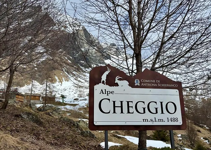 Chalet Caldo & Accogliente A Cheggio 