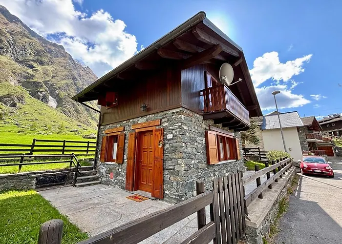 Chalet Caldo & Accogliente A Cheggio 